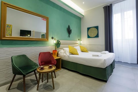Bed, Photo of the whole room, Decorative detail, Bedroom