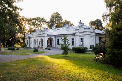 Property building, Landmark view