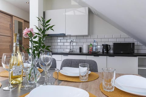 Kitchen or kitchenette, Living room, Dining area, minibar