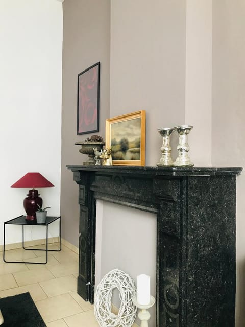 Lobby or reception, Decorative detail