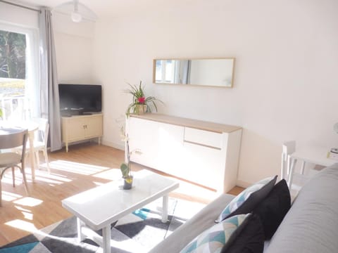 Le Pressoir Apartment in Brittany