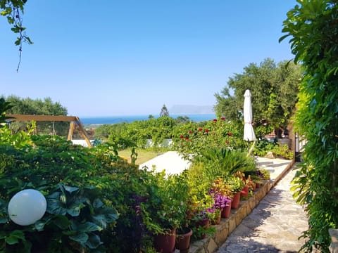 Garden, Balcony/Terrace, Garden view, Sea view