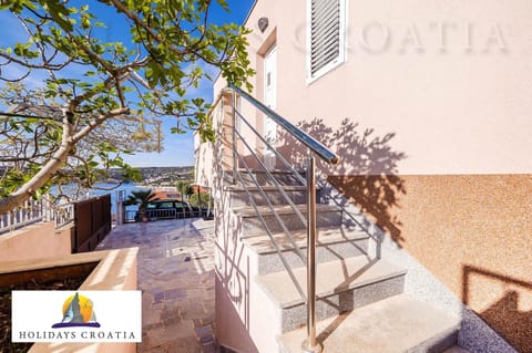 VELA Apartment in Šibenik-Knin County, Croatia