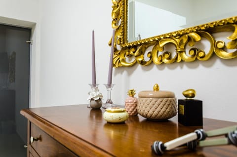 Decorative detail, Bedroom
