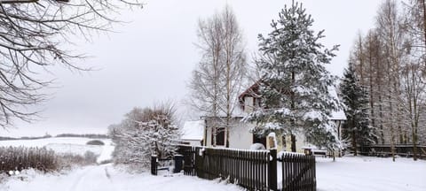 Property building, Natural landscape, Winter