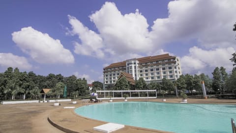 Property building, Swimming pool