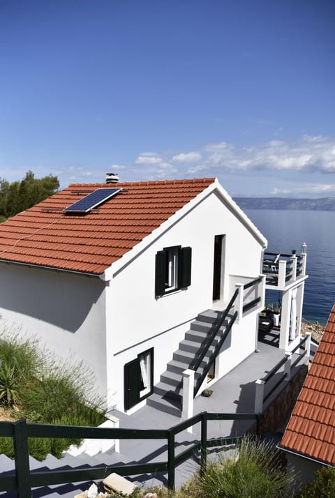 BEACH HOUSE ZECJA House in Dubrovnik-Neretva County