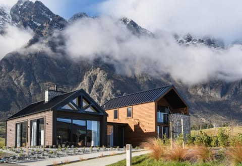 Property building, Nearby landmark, Natural landscape, Mountain view