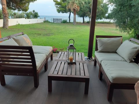 Seafront Villa Joan Villa in Halkidiki