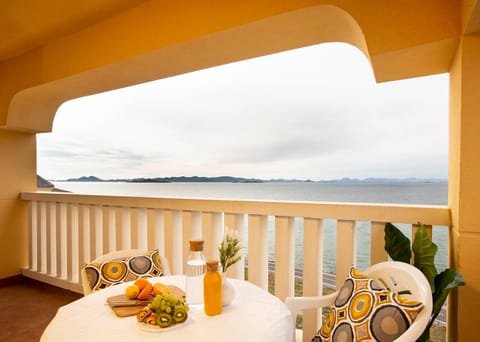 Balcony/Terrace, Beach, Sea view