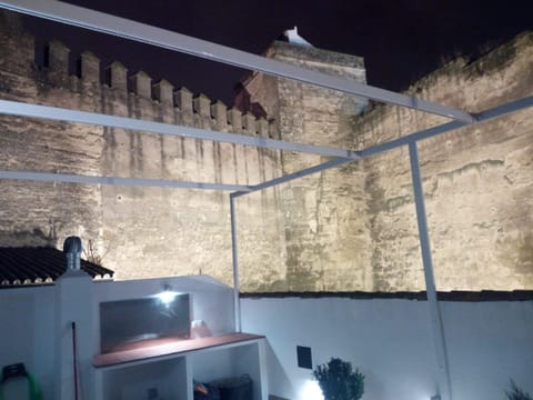BBQ facilities, Balcony/Terrace