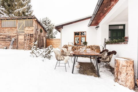 Property building, Winter