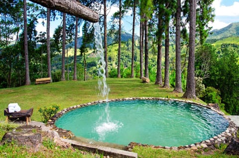 Nearby landmark, Day, Natural landscape, Garden, Mountain view