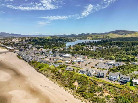 Above The Beach House in Lincoln City