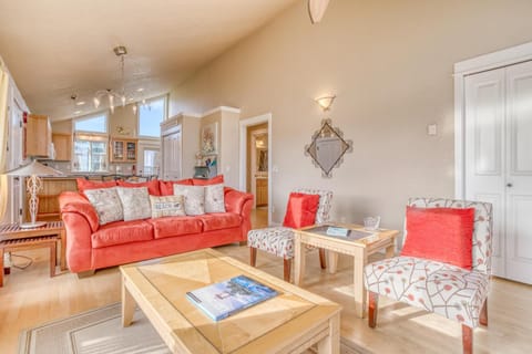 ACE Cabin Cabin in Waldport