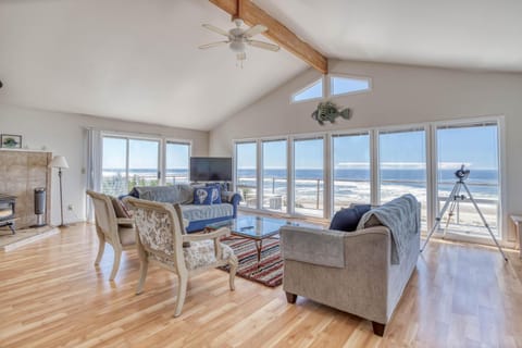 Star of the Sea House in Lincoln City