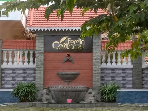 Facade/entrance, Day