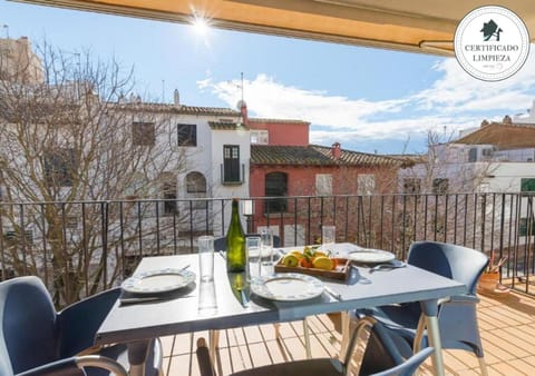 Property building, Day, View (from property/room), Balcony/Terrace, Balcony/Terrace, Dining area