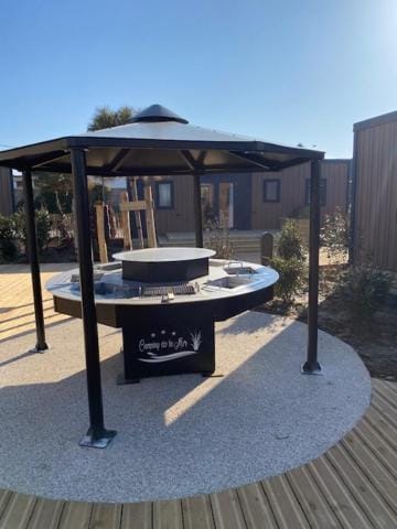 Camping de la Mer Campground/ 
RV Resort in Hauts-de-France