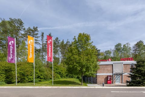 Property building, Facade/entrance, Property logo or sign