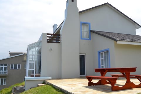 Nine-ohh Skuitbaai House in Eastern Cape