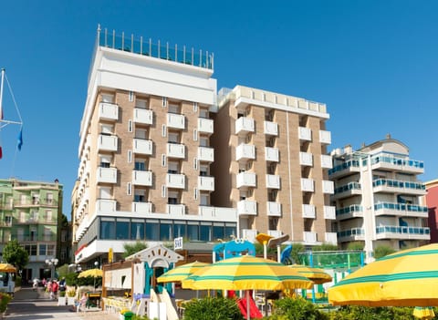 Property building, Facade/entrance, Sea view
