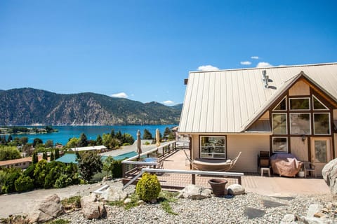 Mac's Place House in Manson