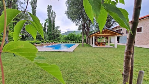 Stara kuća Estate Villa in Split-Dalmatia County