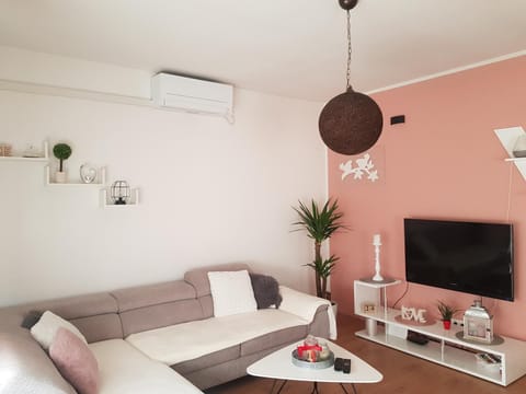 Apartmani Milutin Apartment in Šibenik-Knin County, Croatia