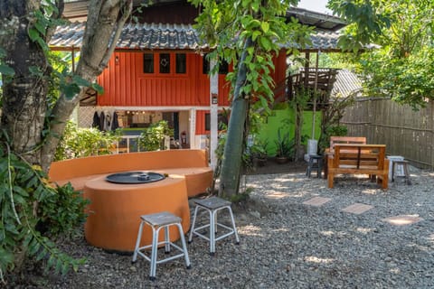 Day, Garden