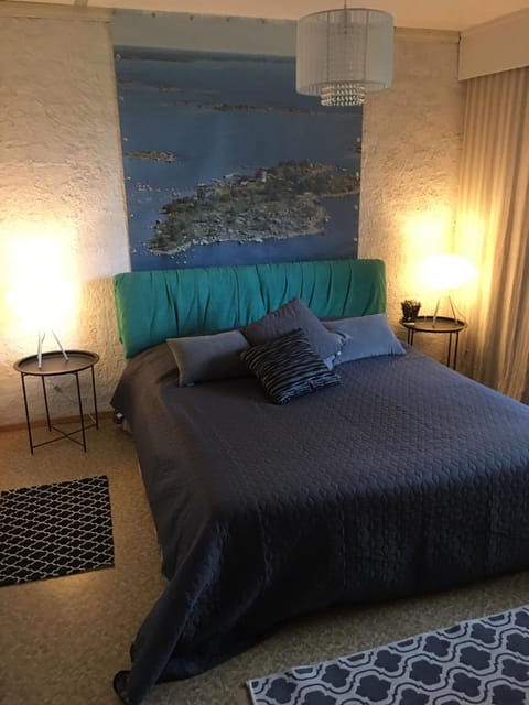 Bed, Photo of the whole room