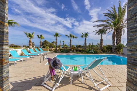 Sea view, Swimming pool