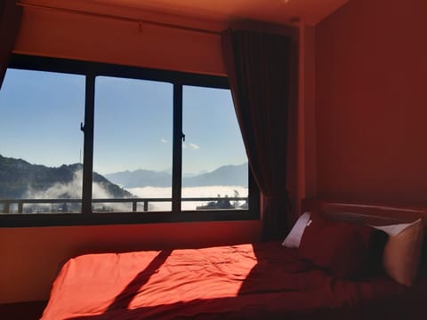 Bed, Natural landscape, Photo of the whole room, Bedroom, Mountain view