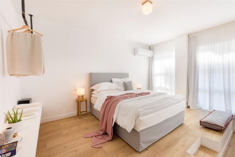 Maryflower Premium Apartments Piraeus Apartment in Pireas