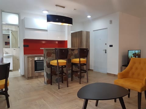 Kitchen or kitchenette, Living room, Seating area