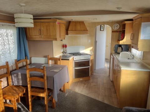 TP63 on the Golden Palm Chapel St Leonards Apartment in Chapel Saint Leonards