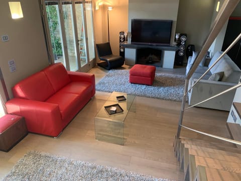 TV and multimedia, Living room