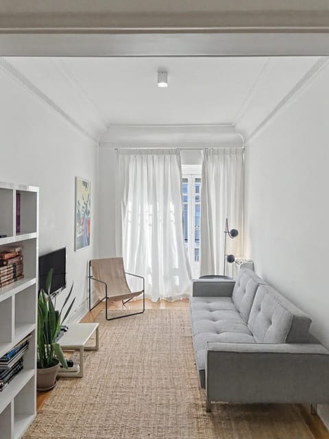 Communal lounge/ TV room, TV and multimedia, Living room