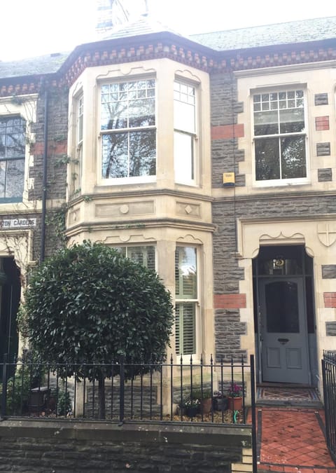 3 Plasturton Gardens House in Cardiff