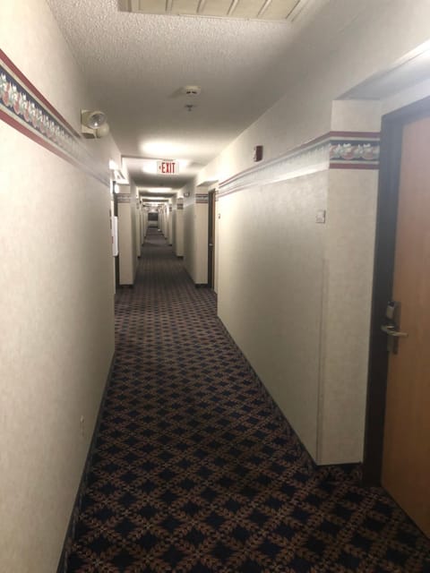 Quality Express Inn & Suites Hotel in Ohio