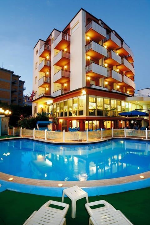 Property building, Swimming pool