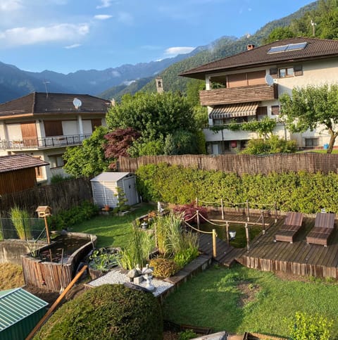 Garden, Garden view, Mountain view