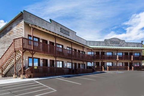 Property building, On site