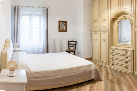 La Vecchia cantina Guzzardi House in Tuscany