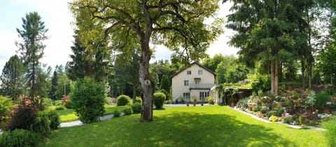 Property building, Garden