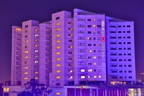 Property building, Night