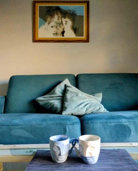 Bed, Decorative detail, furniture