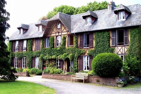 LES CHAMPS RABATS Bed and Breakfast in Blonville-sur-Mer