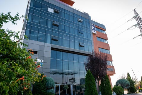 Property building, Day