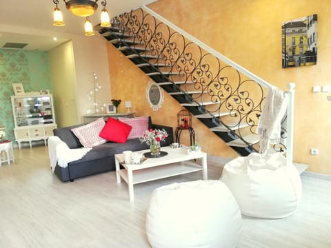 Communal lounge/ TV room, Living room